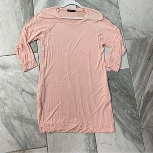 Amaryllis Women’s medium 3/4 sleeve dress